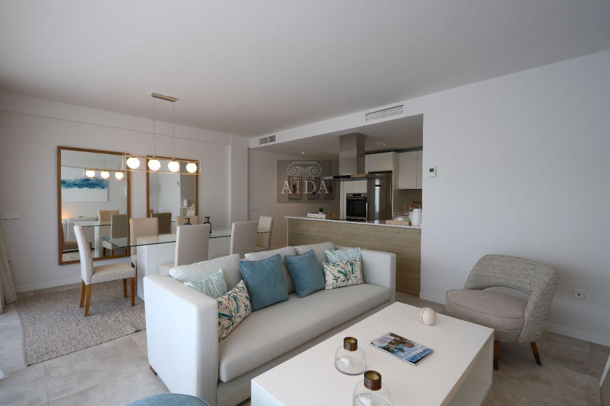 For sale of flat in Estepona