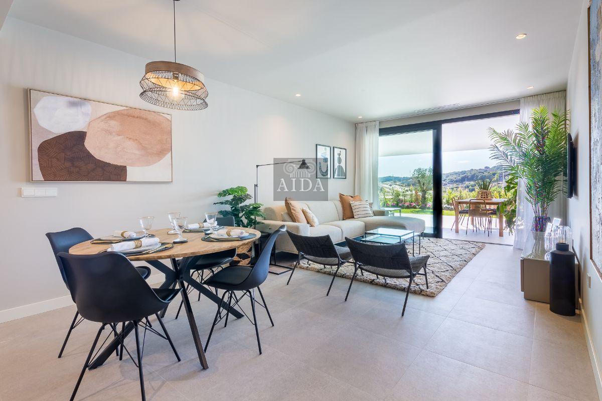 For sale of flat in Estepona