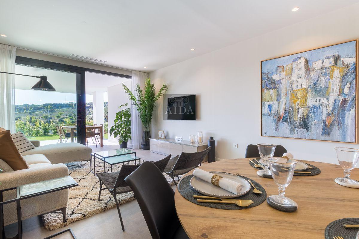For sale of flat in Estepona