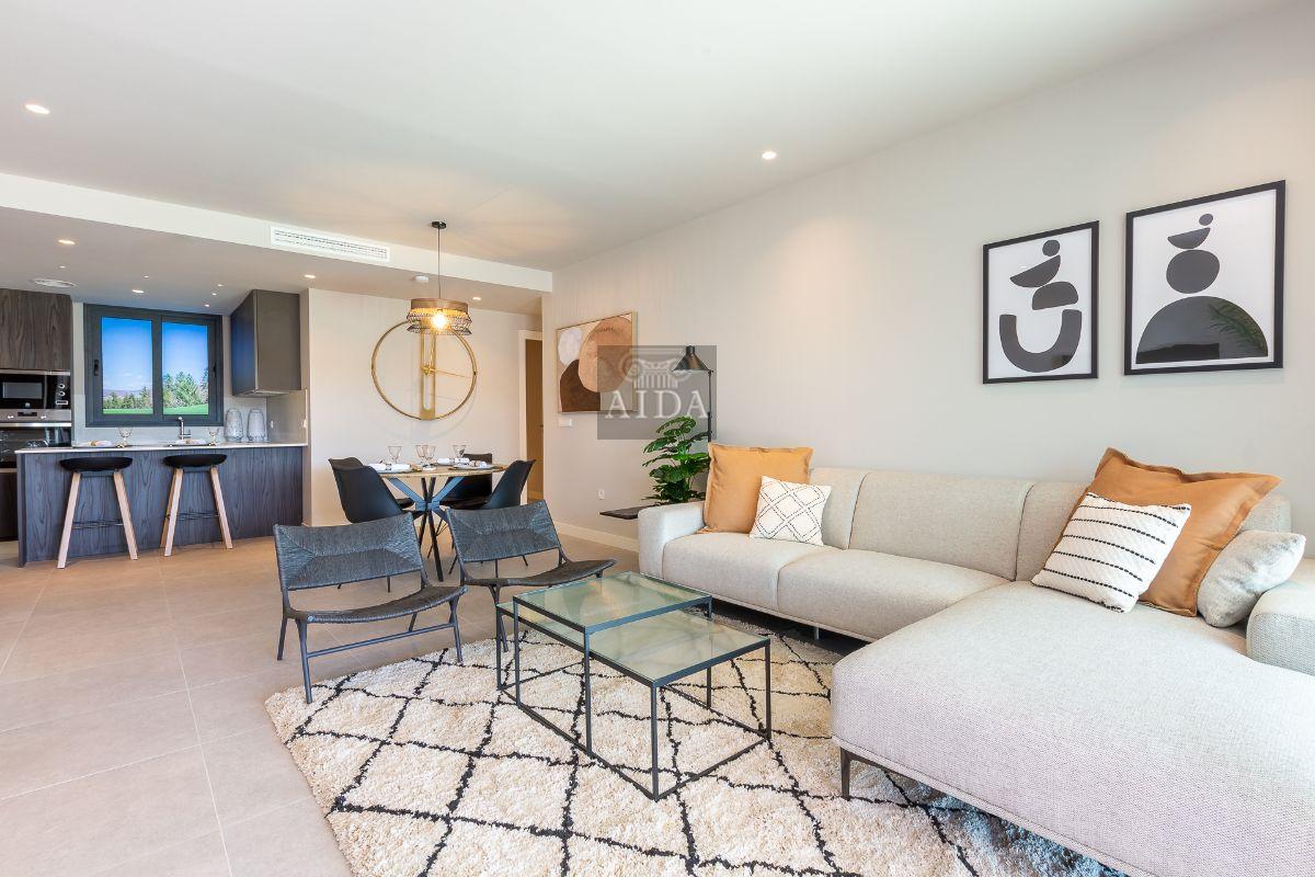 For sale of flat in Estepona