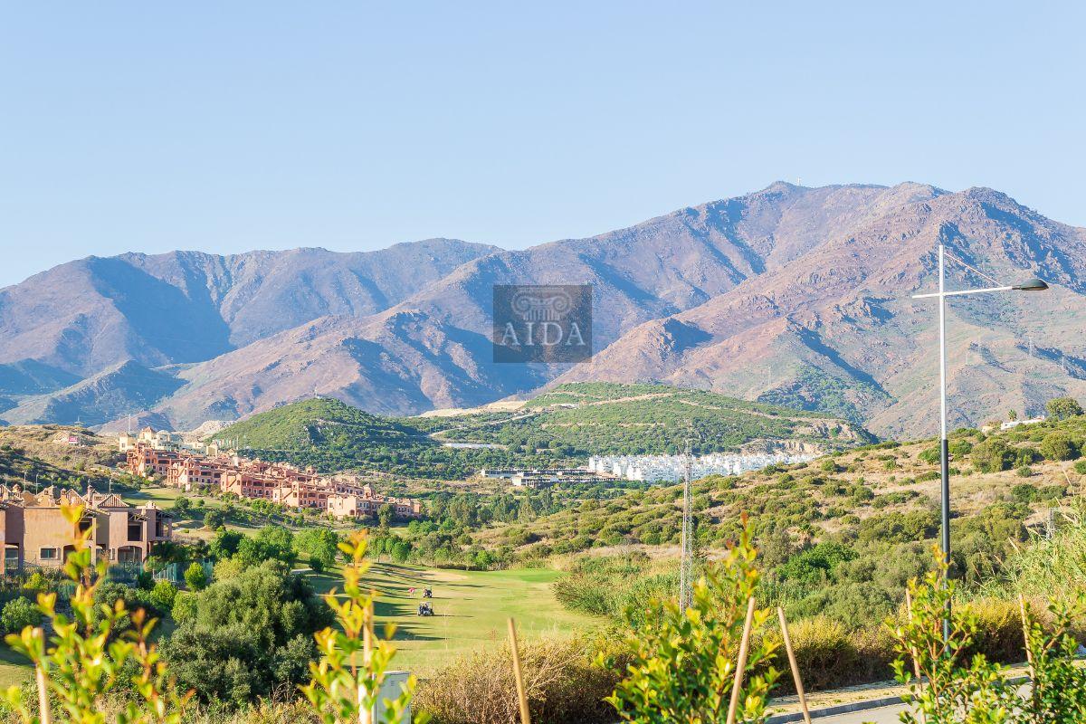 For sale of flat in Estepona