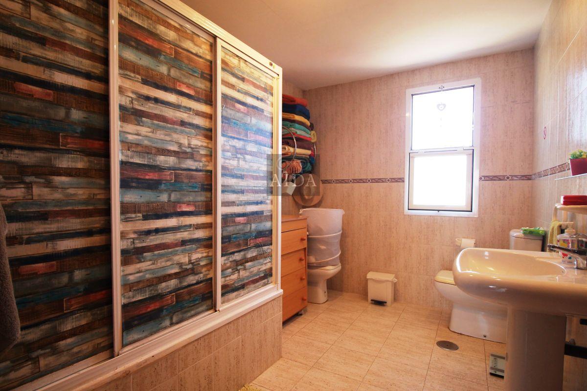 For sale of duplex in Estepona