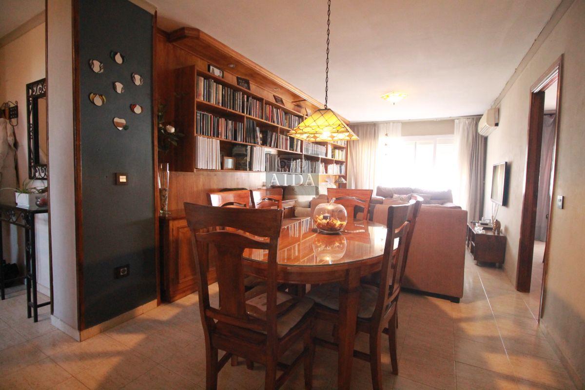 For sale of duplex in Estepona