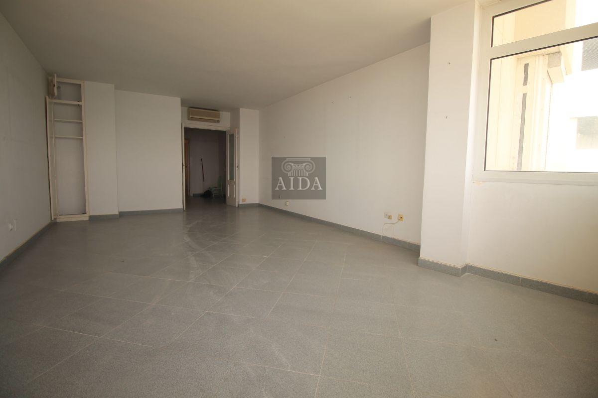 For rent of flat in Estepona