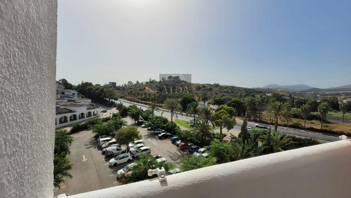 For sale of flat in Estepona