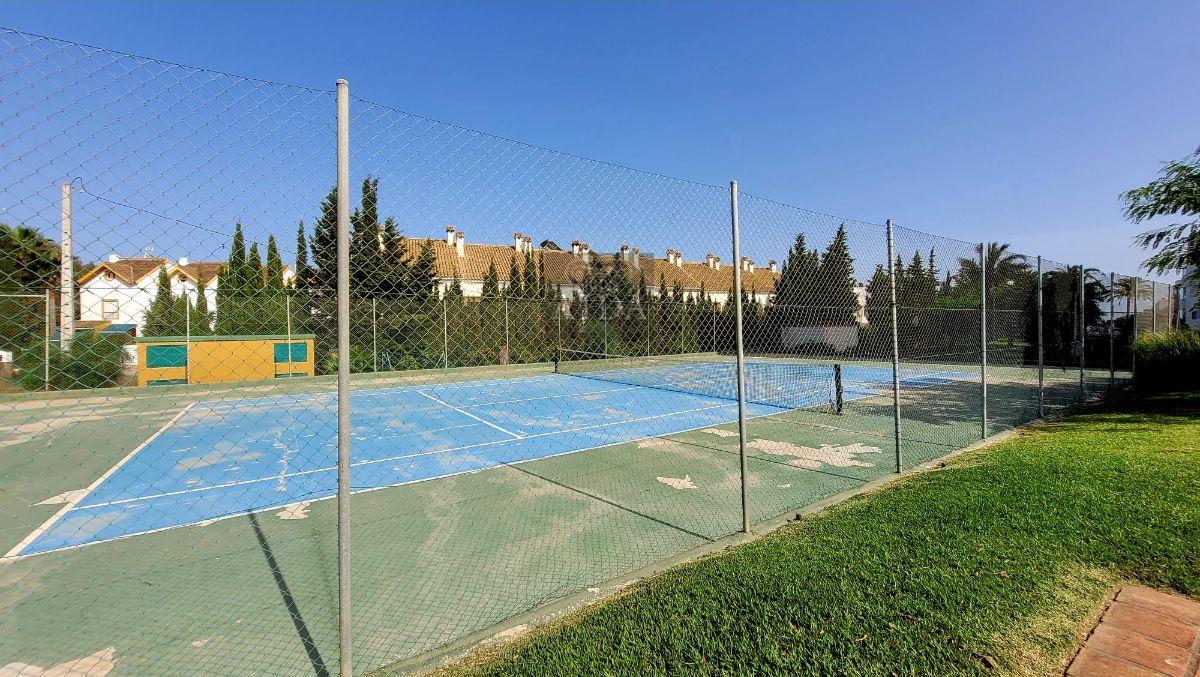 For sale of flat in Estepona