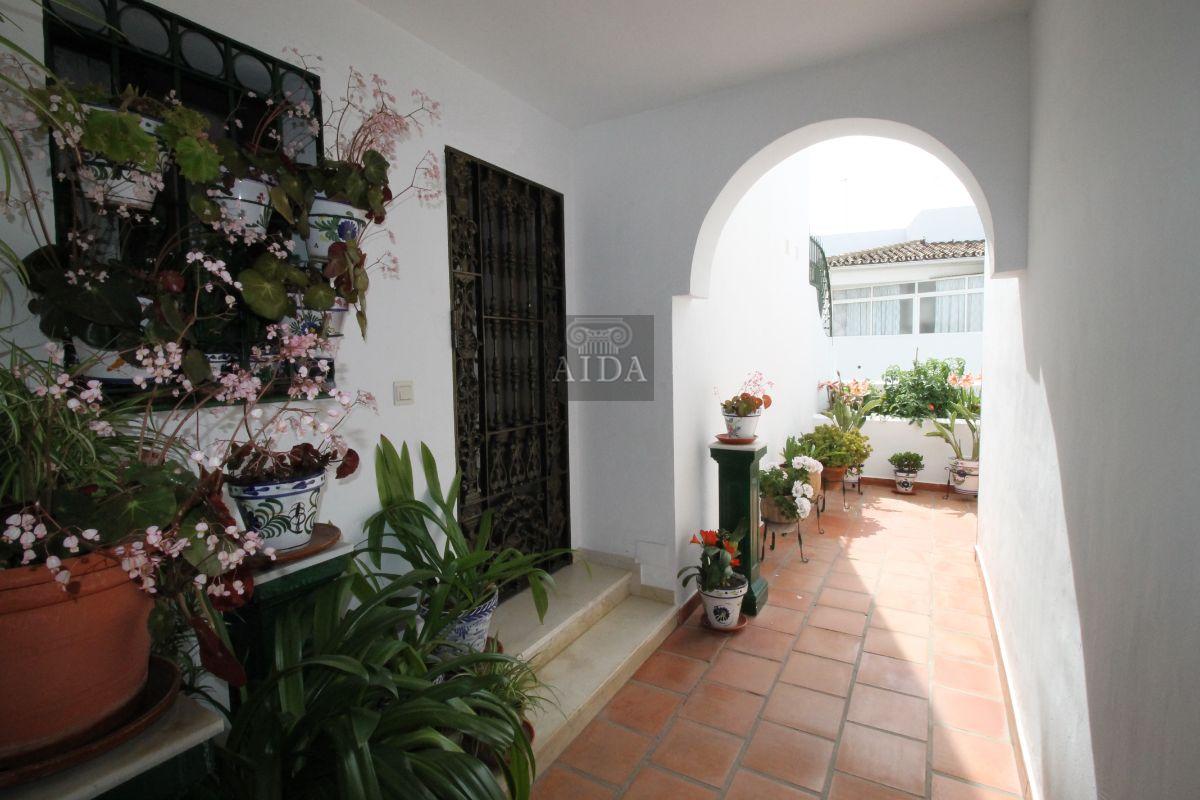 For sale of house in Estepona