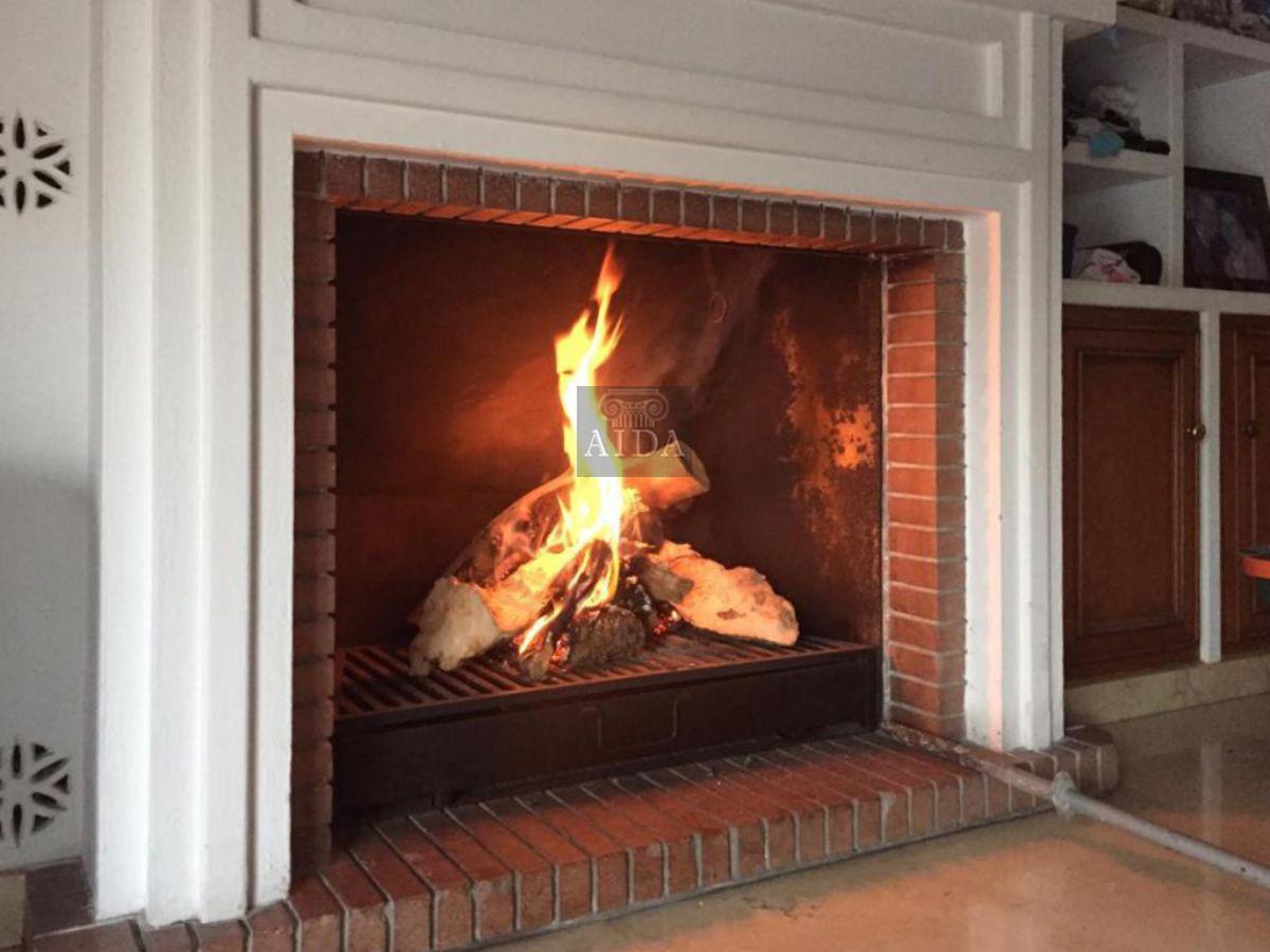 For sale of house in Estepona