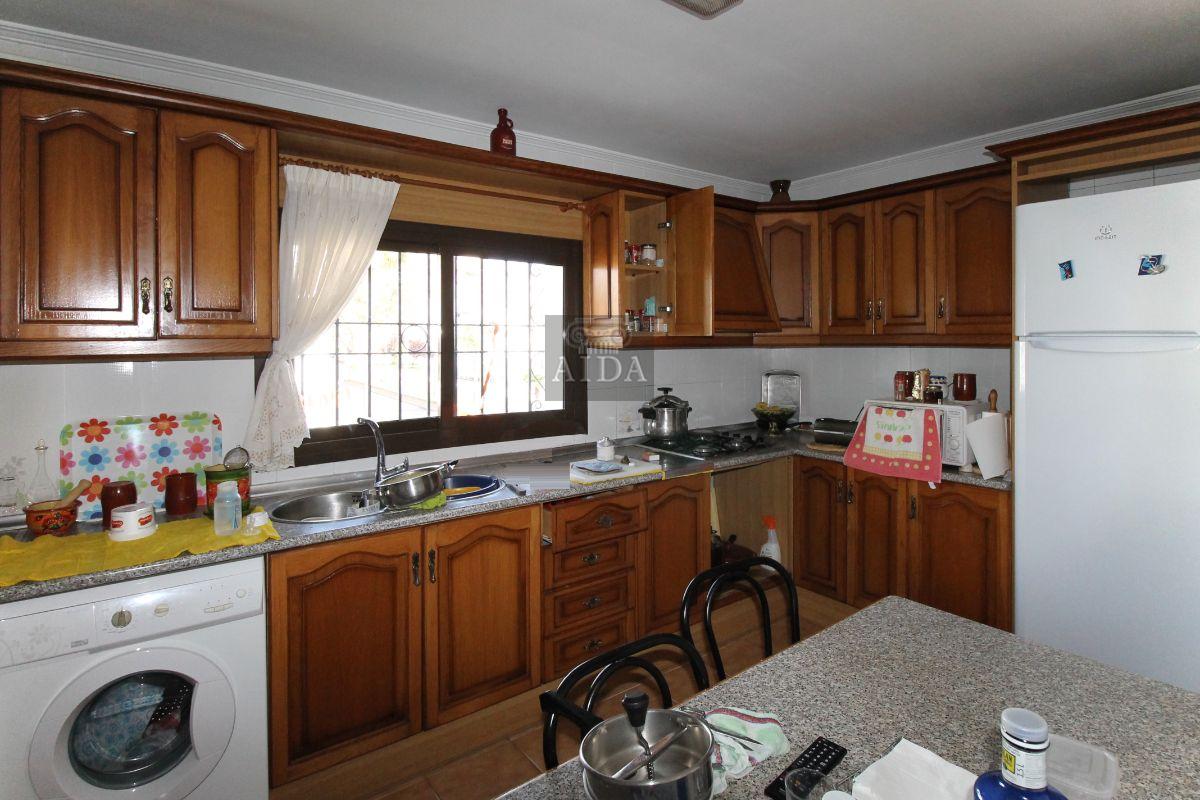 For sale of house in Estepona