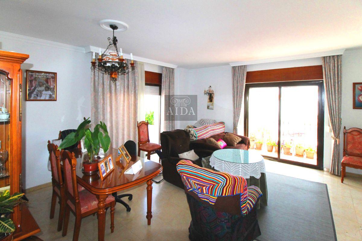 For sale of house in Estepona