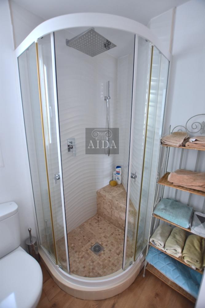 For sale of flat in San Pedro de Alcántara