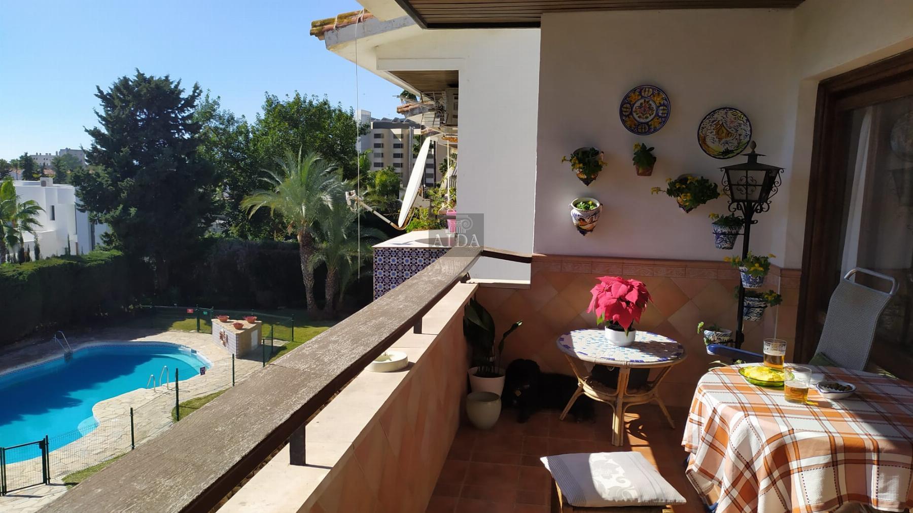 For sale of flat in Estepona