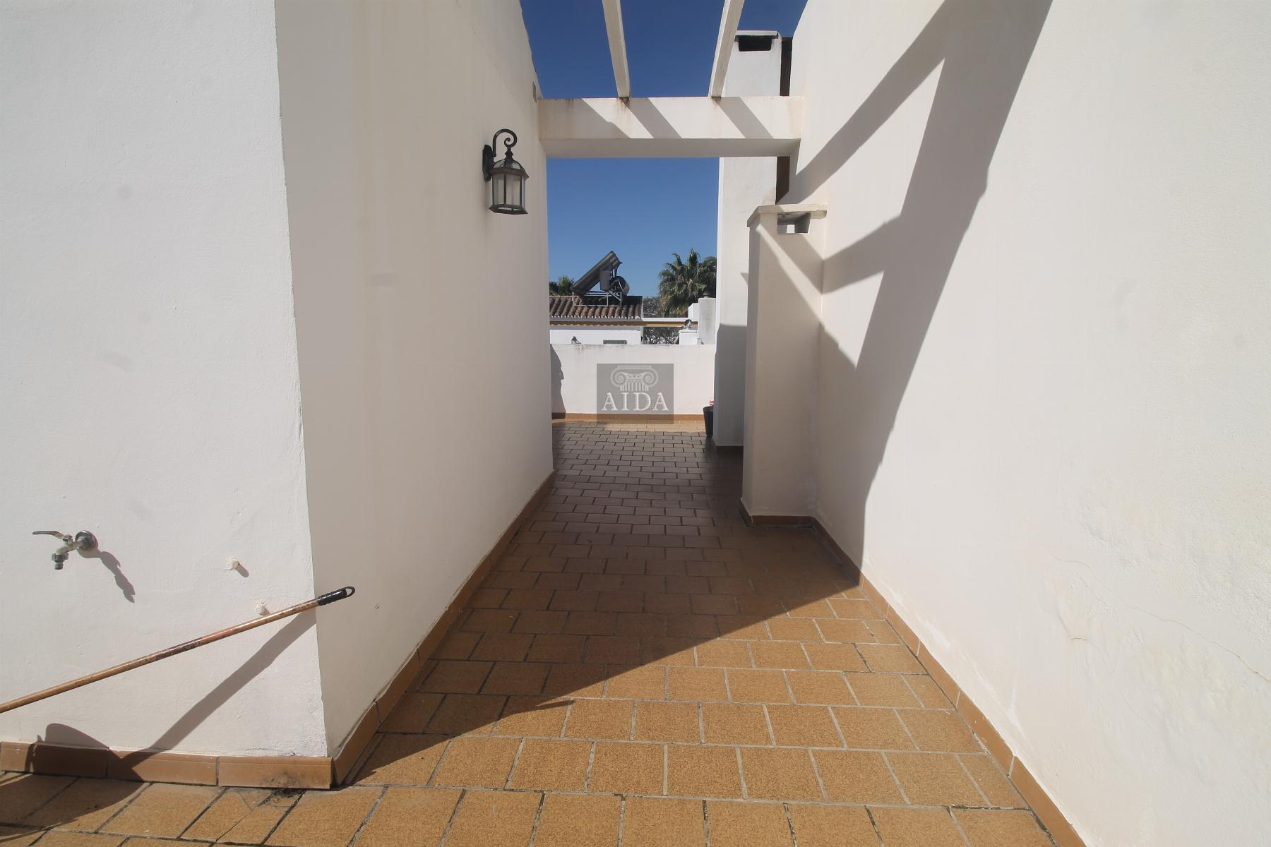 Venta de casa en Estepona