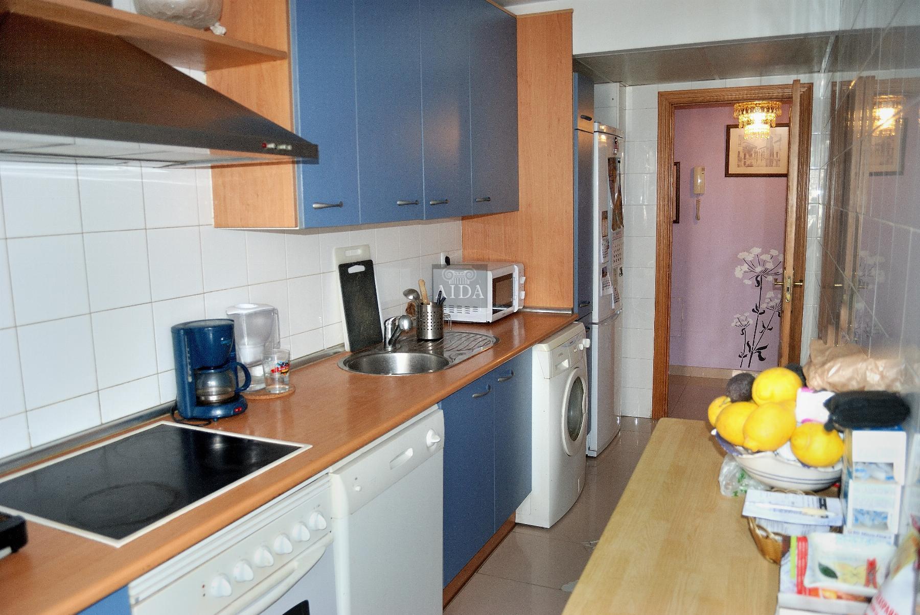 Venta de piso en Estepona
