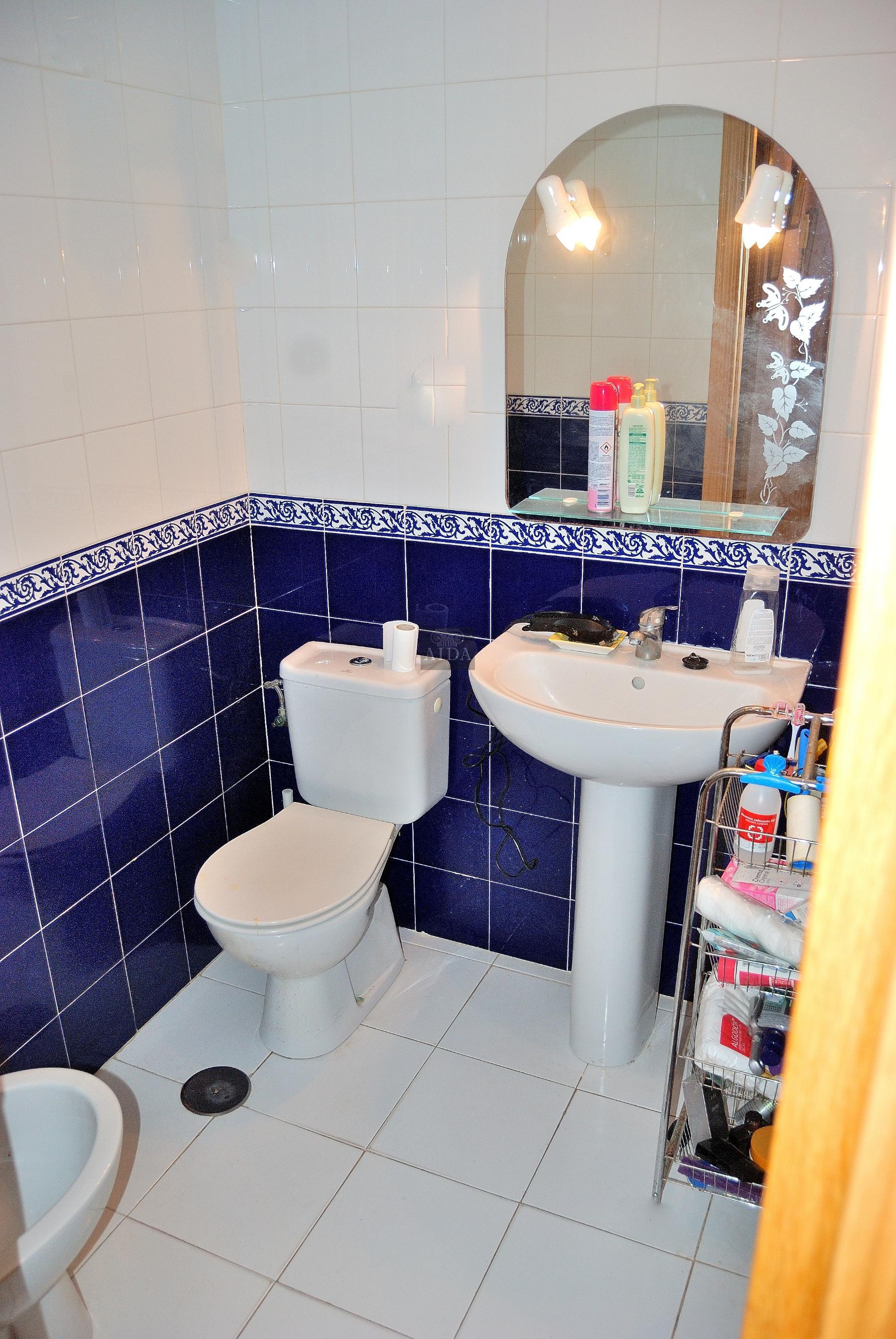 Venta de piso en Estepona