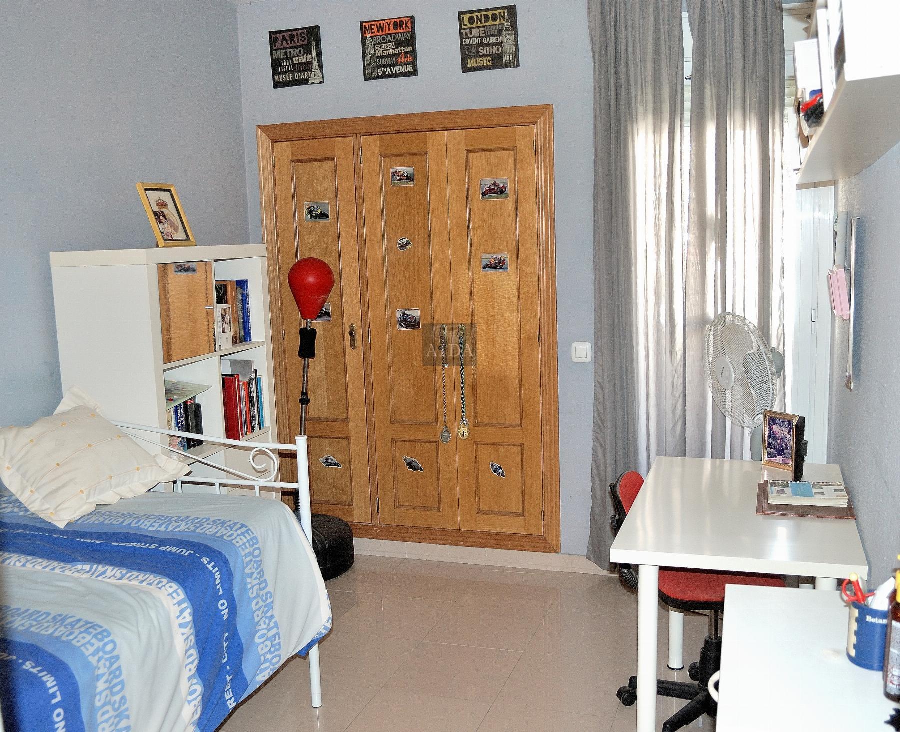 Venta de piso en Estepona