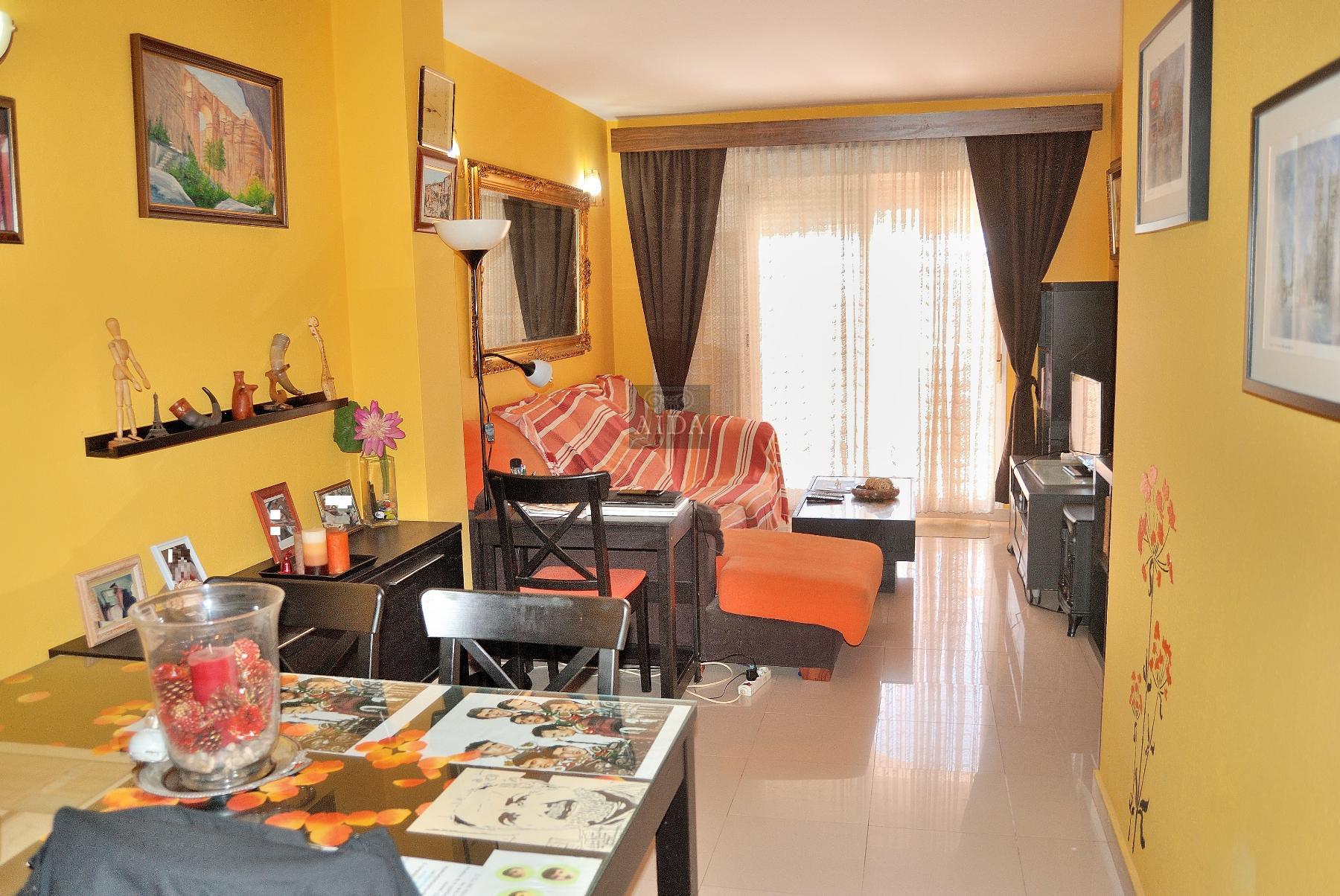 Venta de piso en Estepona