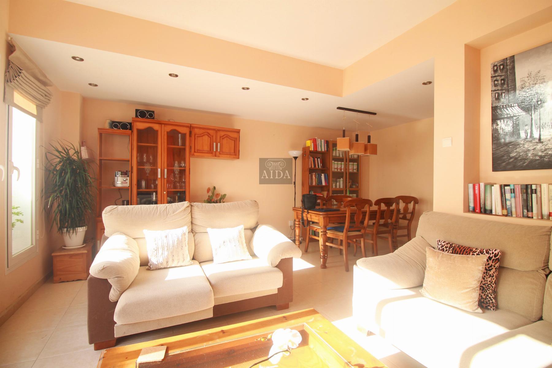 Venta de casa en Estepona