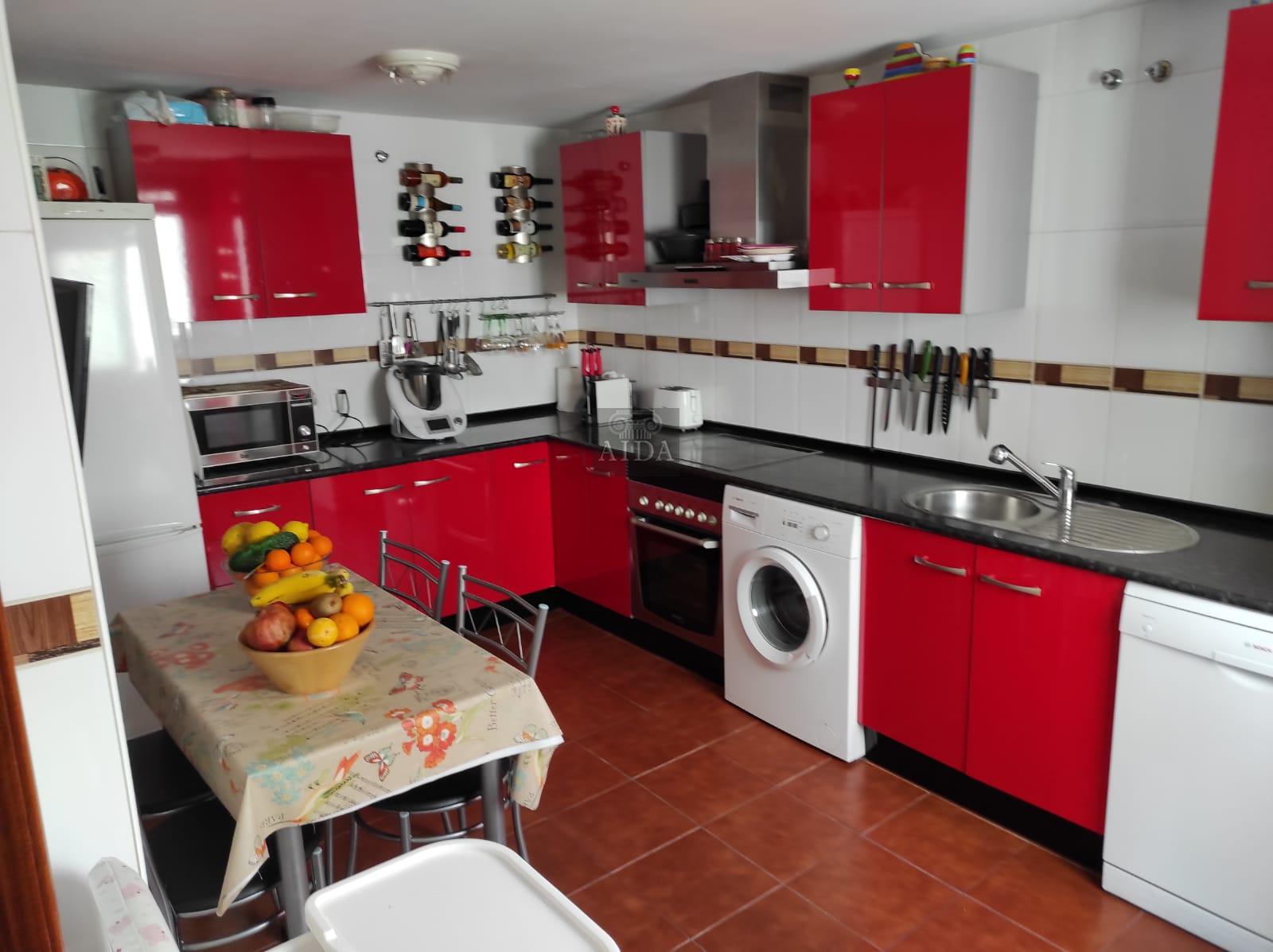 Venta de piso en Estepona