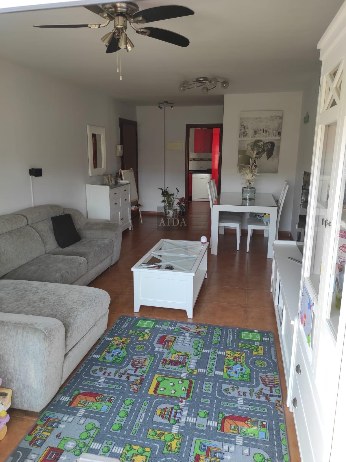 Venta de piso en Estepona