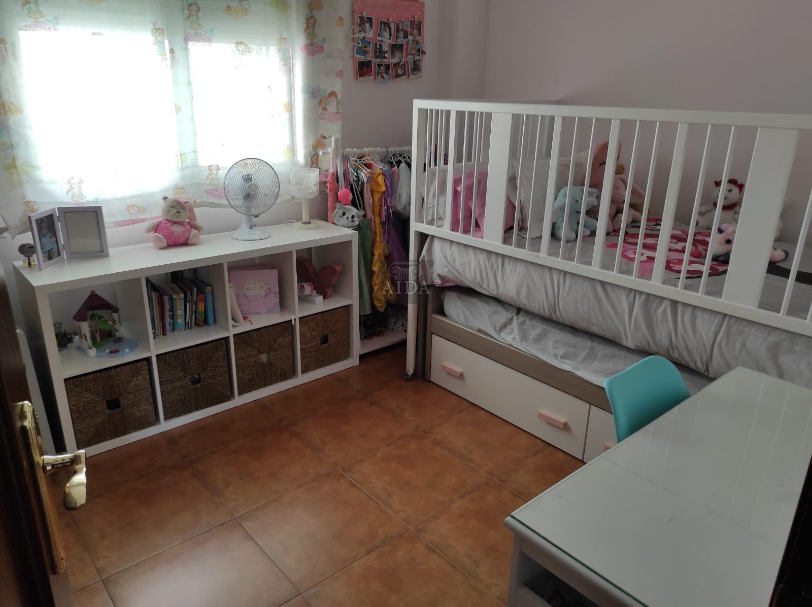 Venta de piso en Estepona