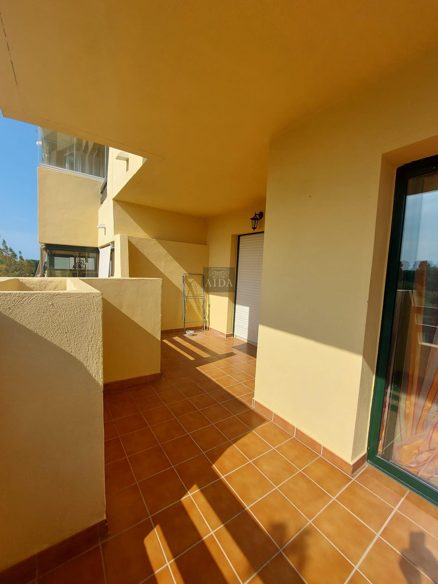 For sale of flat in Estepona
