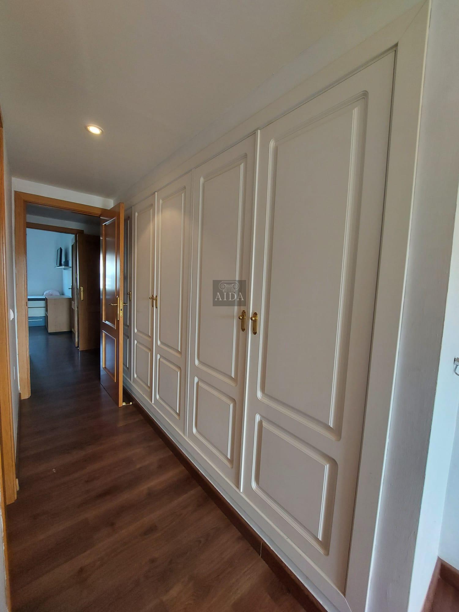 For sale of flat in Estepona