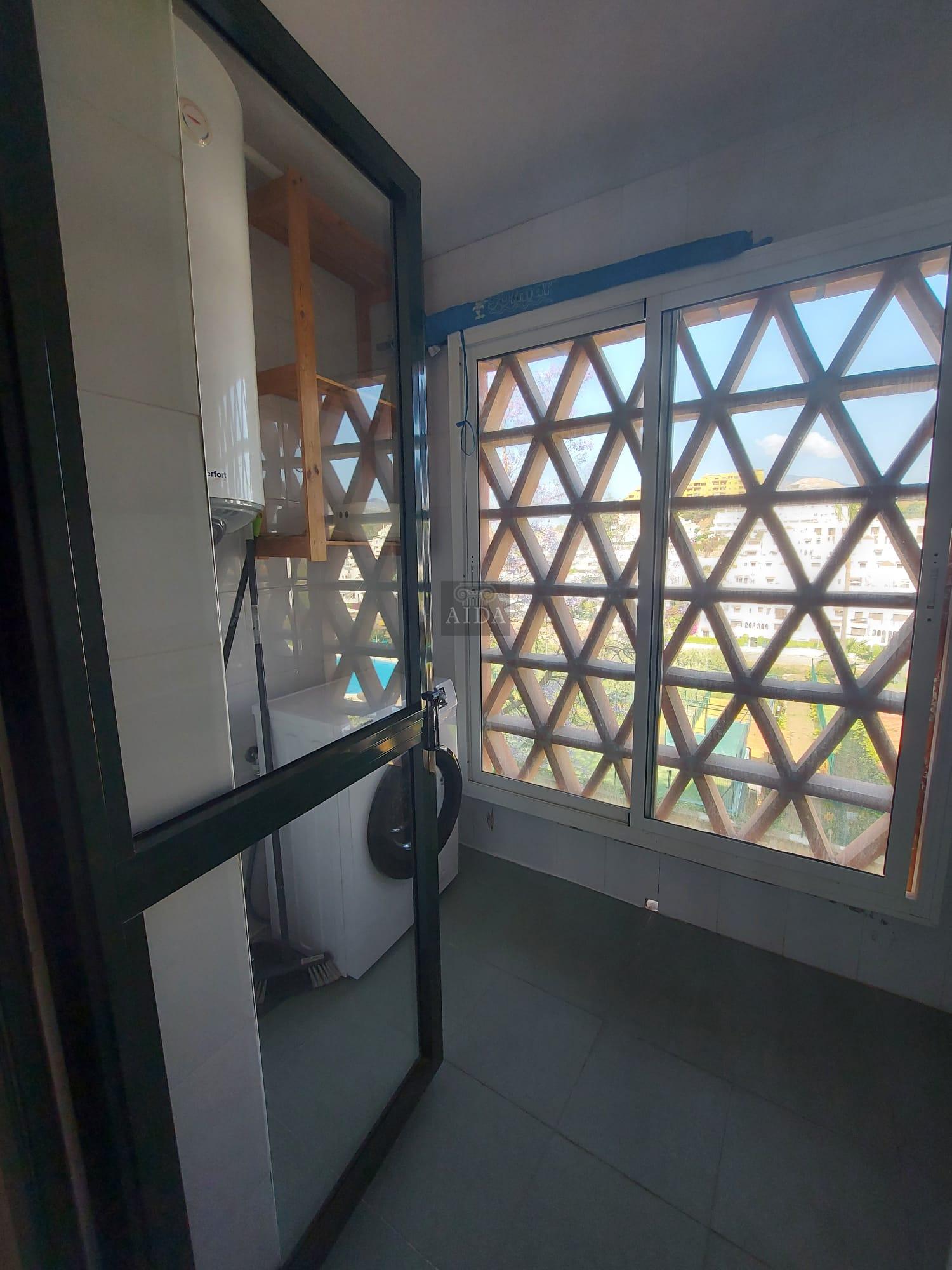 For sale of flat in Estepona