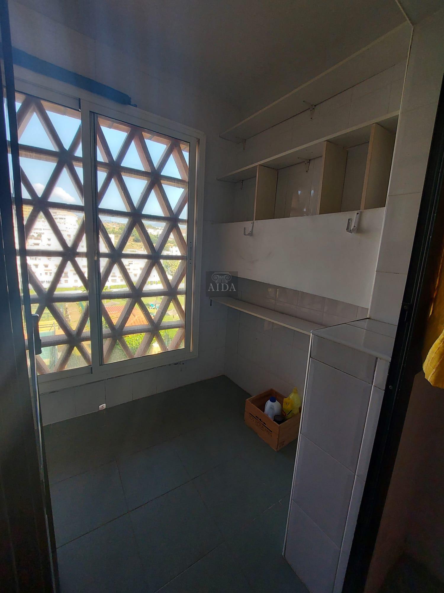 For sale of flat in Estepona