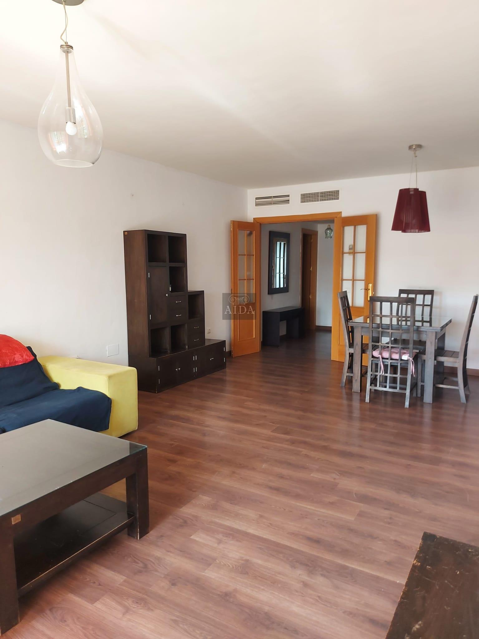 For sale of flat in Estepona