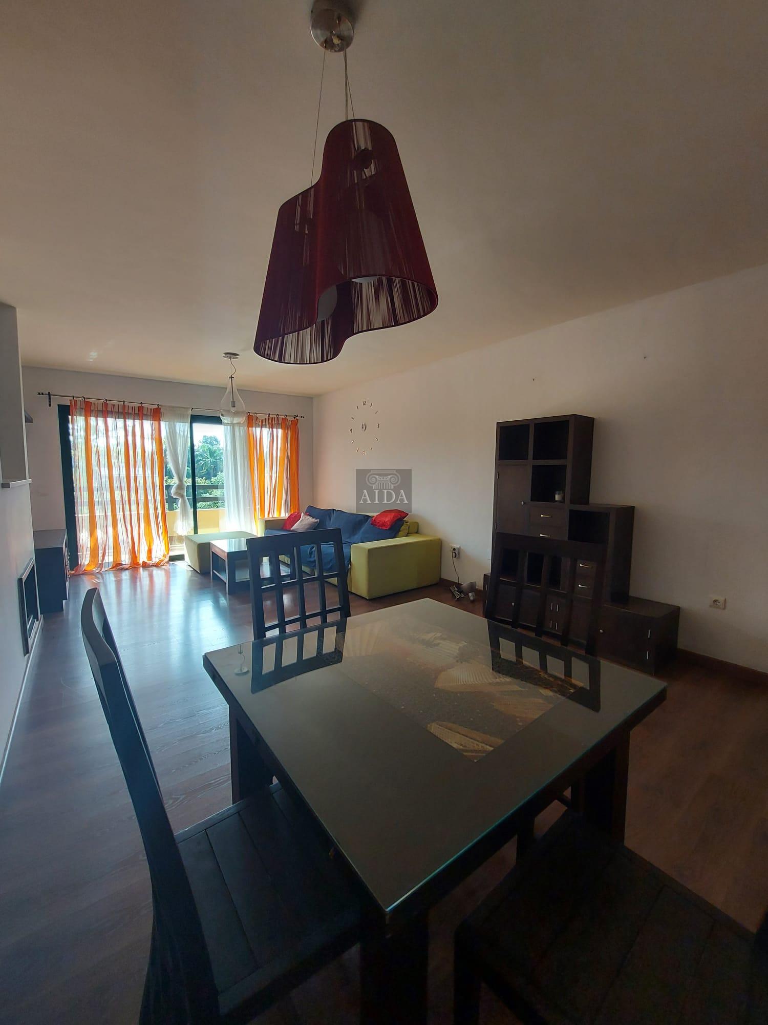 For sale of flat in Estepona