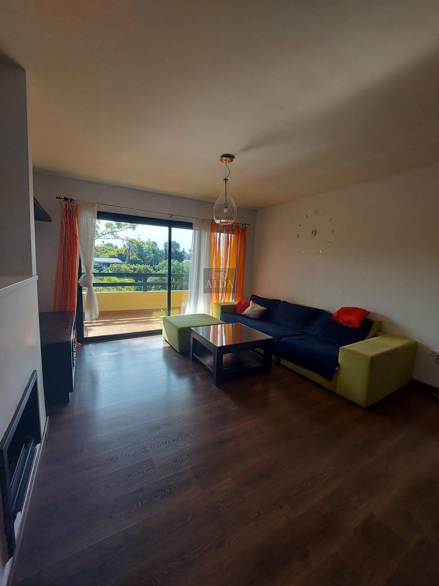 For sale of flat in Estepona