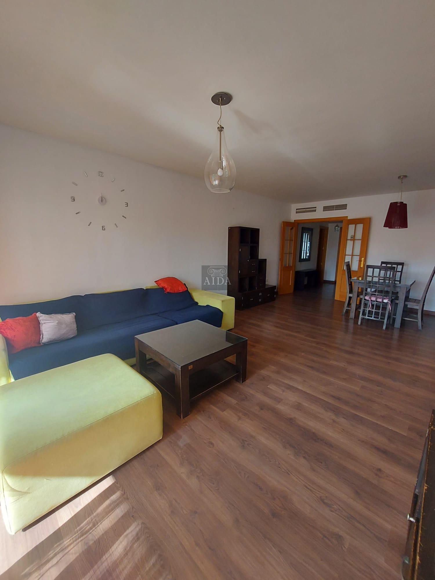 For sale of flat in Estepona