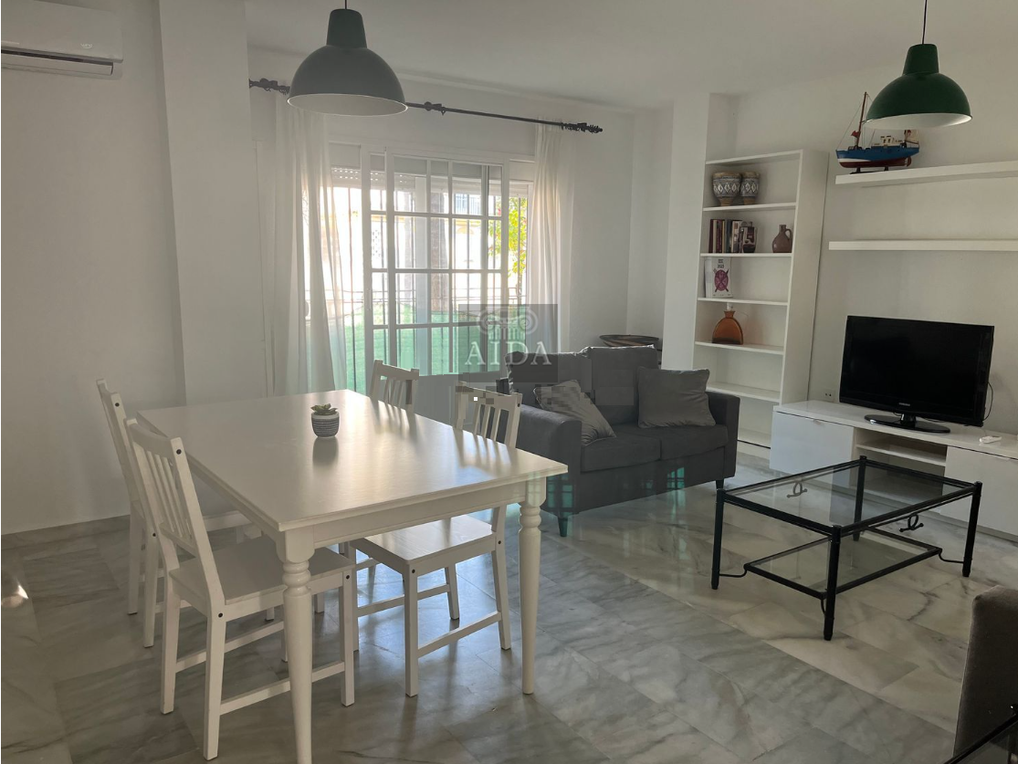 For sale of flat in Estepona