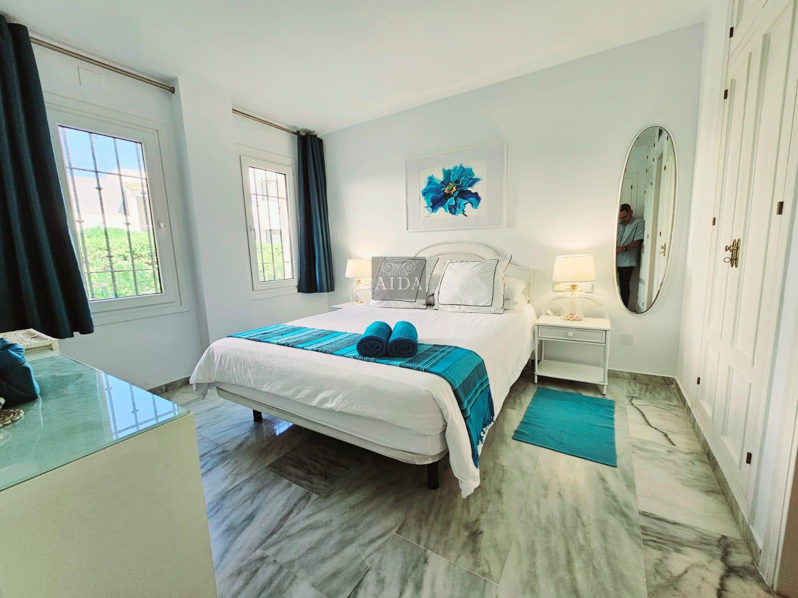 For sale of flat in Estepona