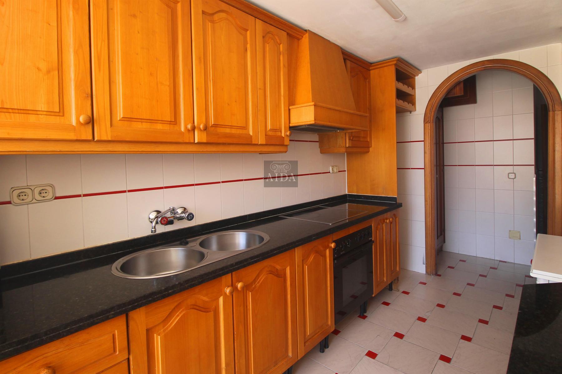 For sale of flat in Estepona