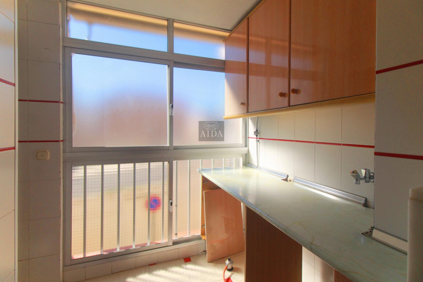 For sale of flat in Estepona