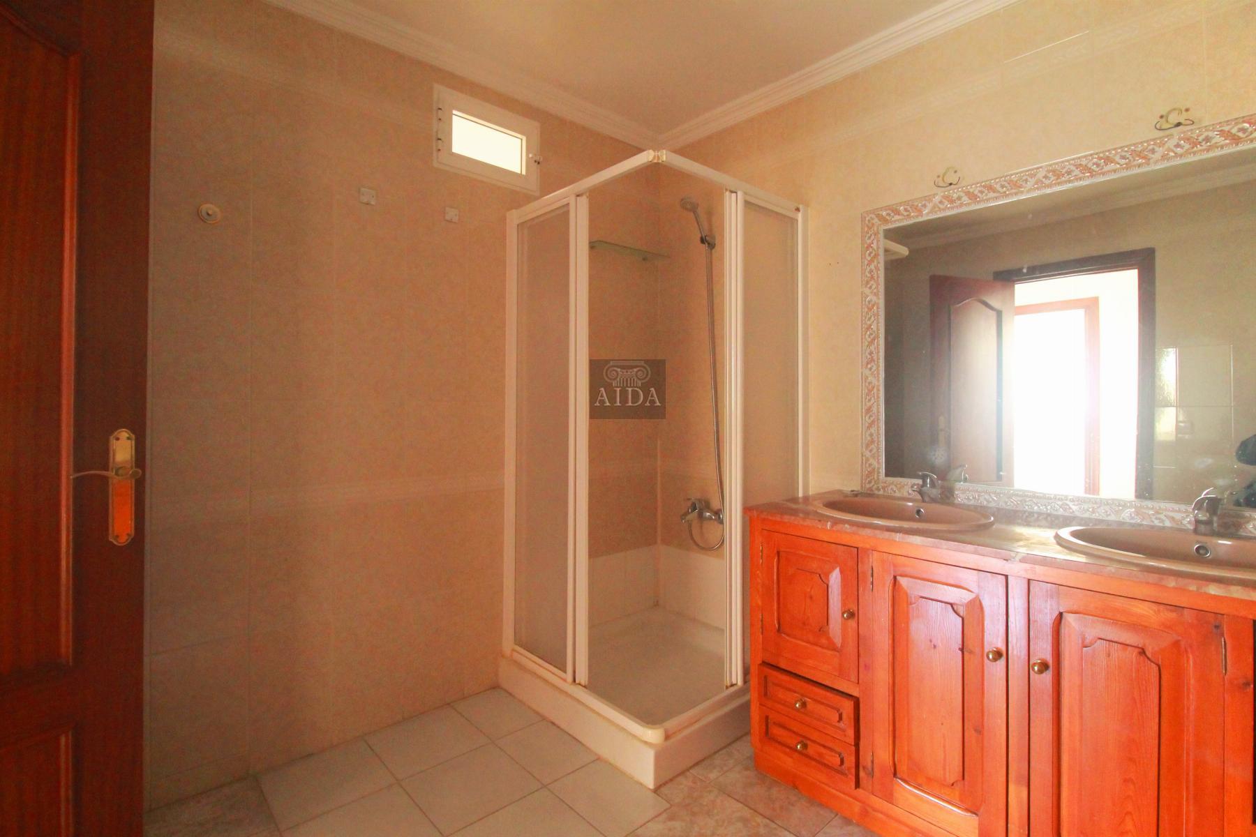 For sale of flat in Estepona