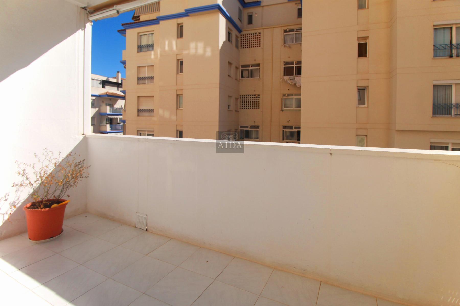 For sale of flat in Estepona
