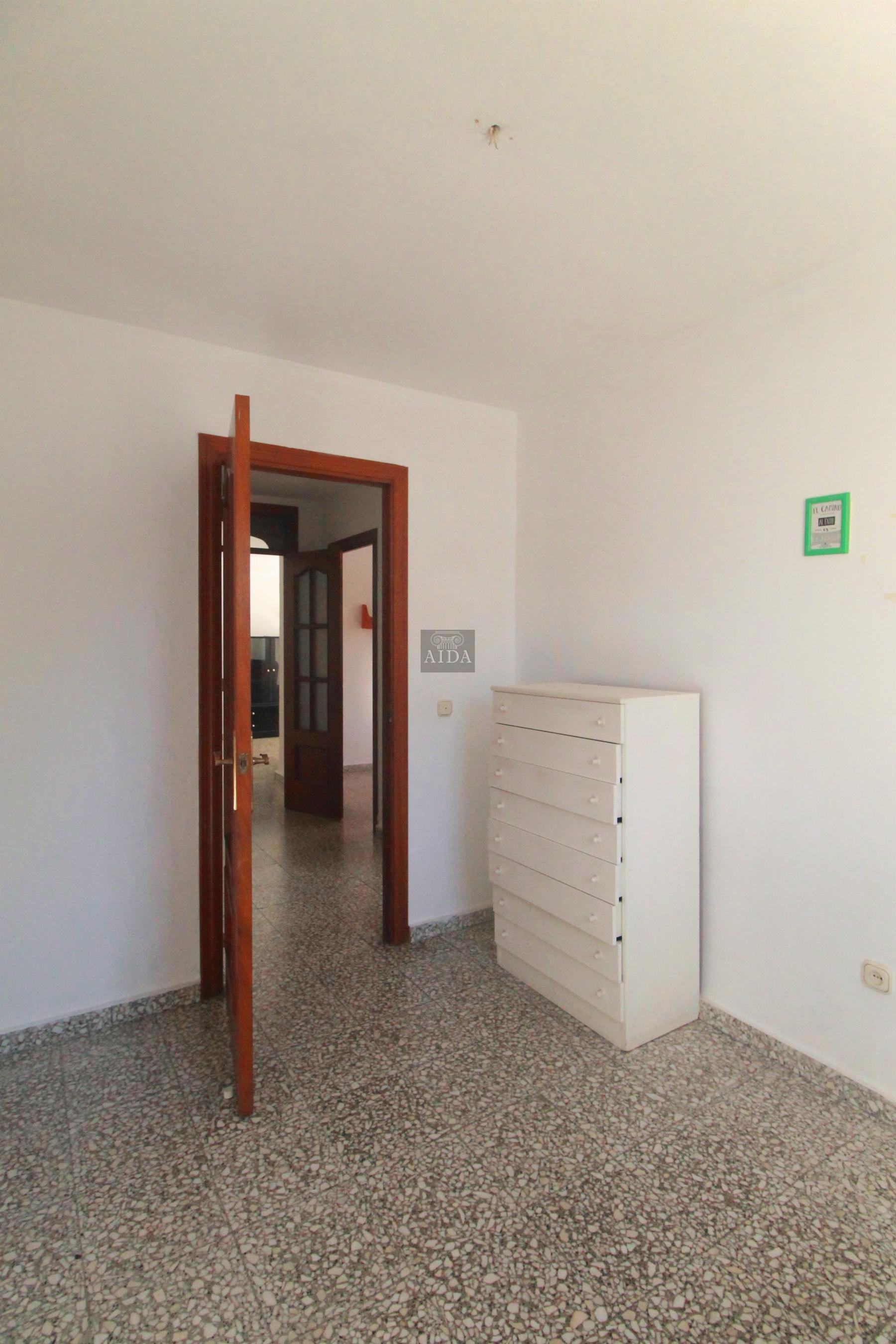 For sale of flat in Estepona