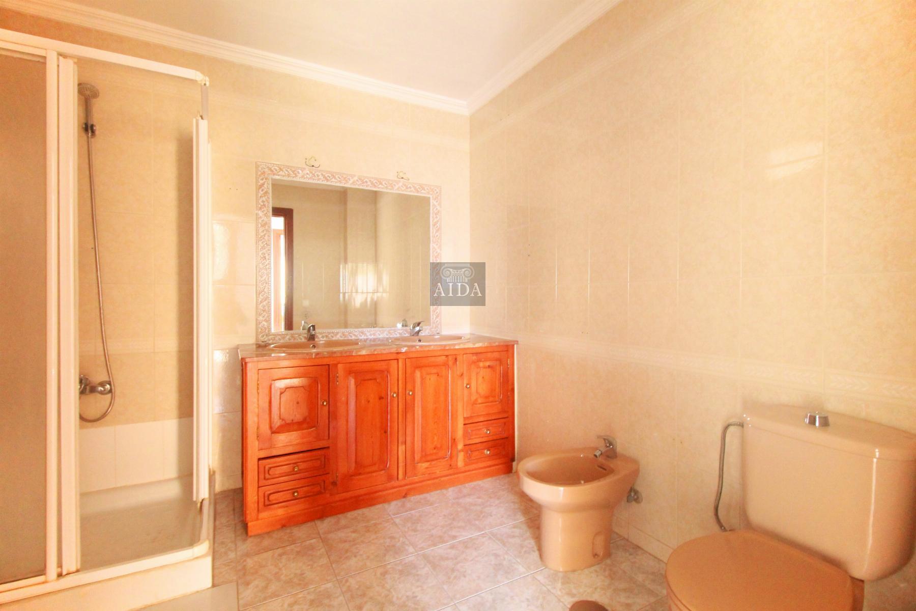 For sale of flat in Estepona