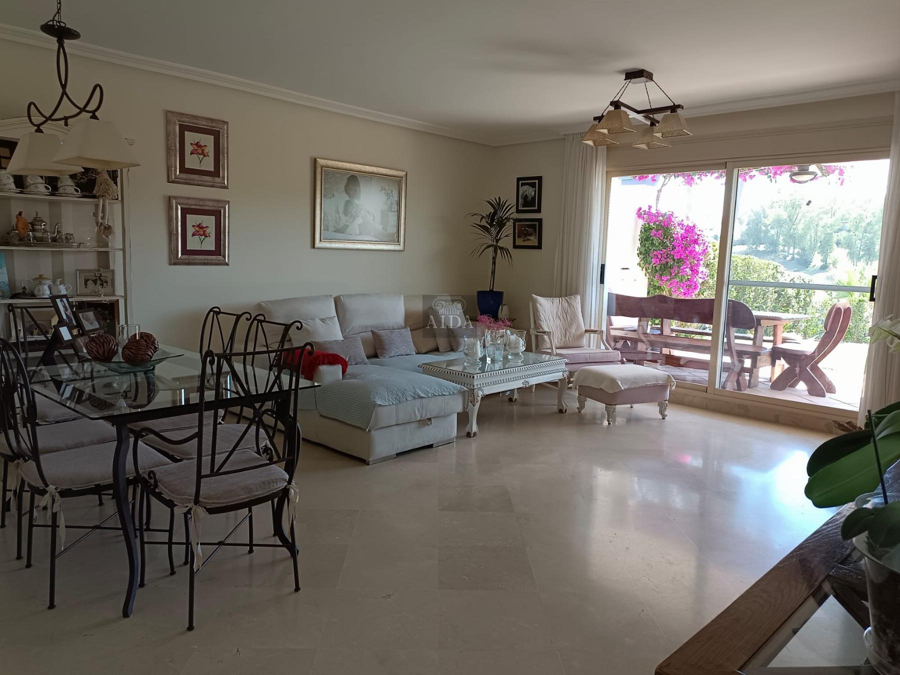 Venta de casa en Estepona