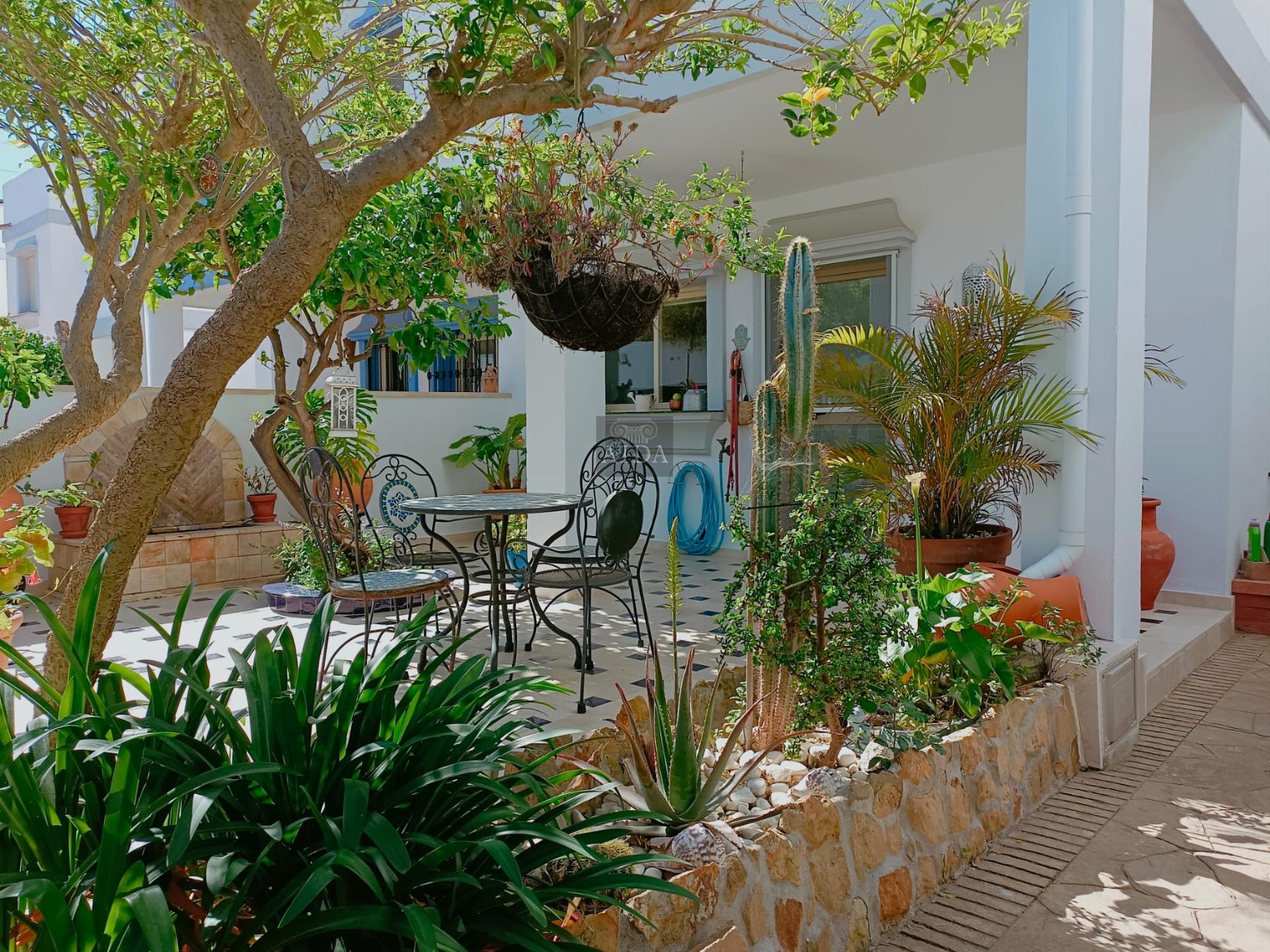 For sale of house in Estepona