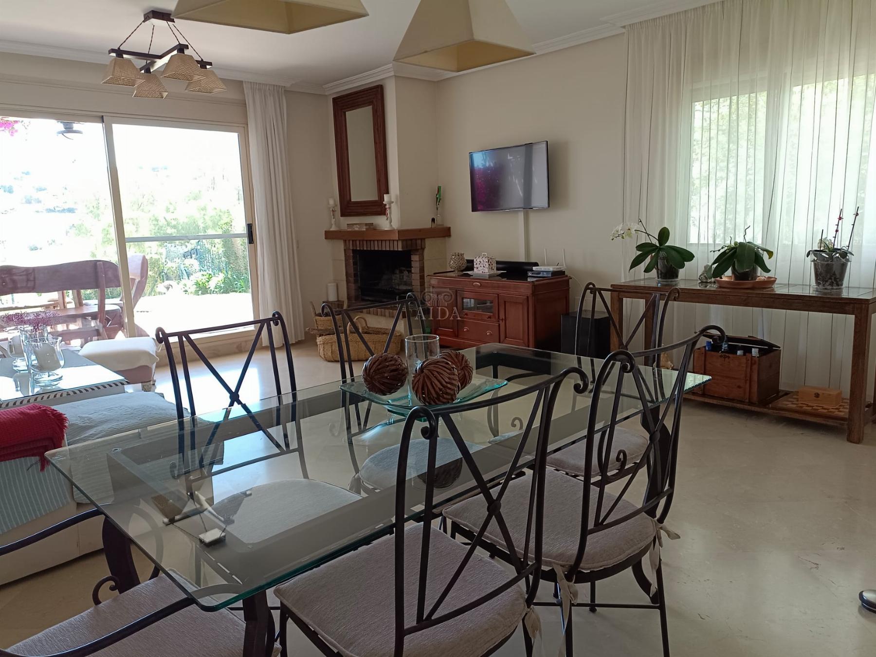 Venta de casa en Estepona