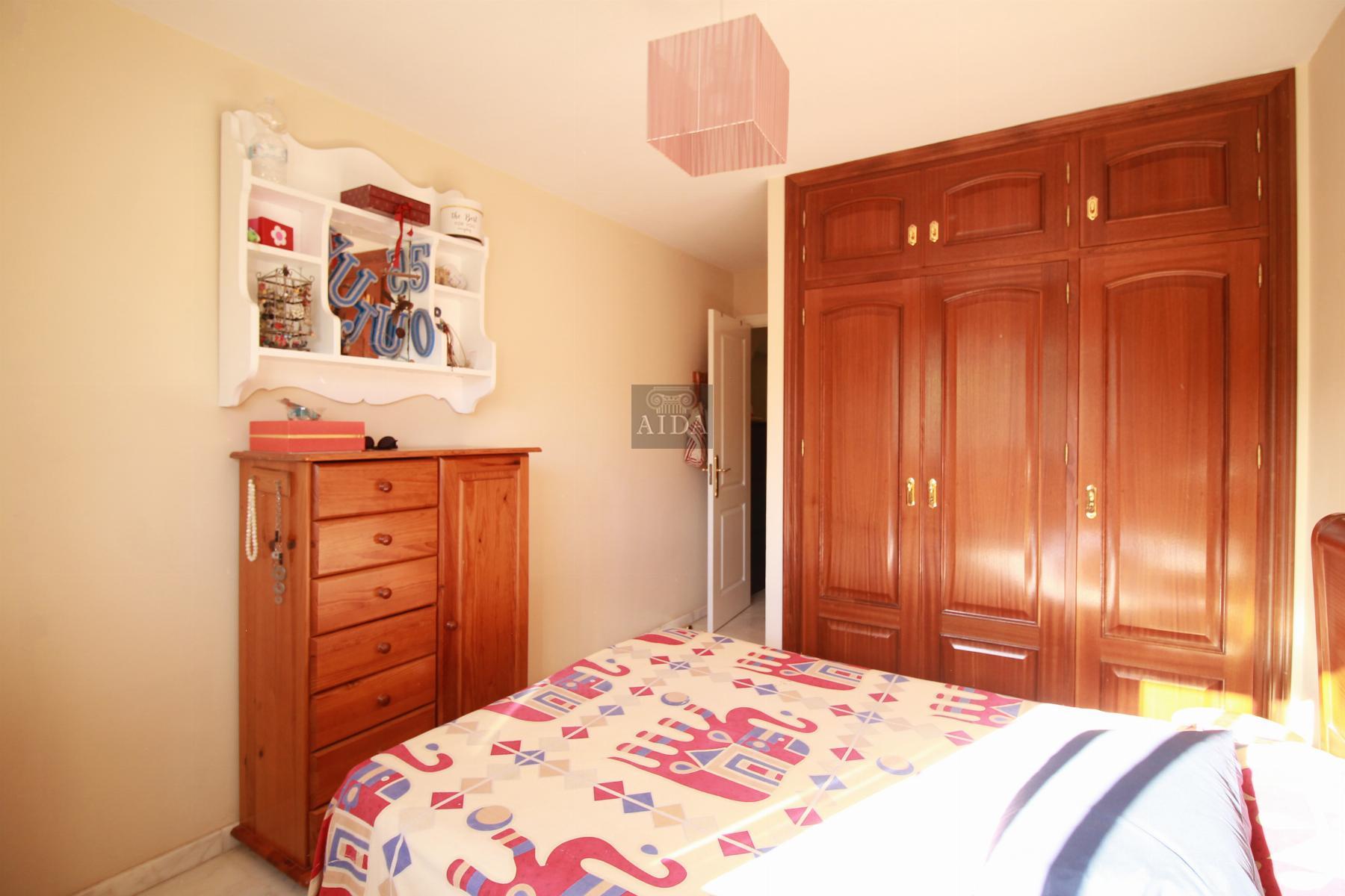 For sale of flat in Estepona