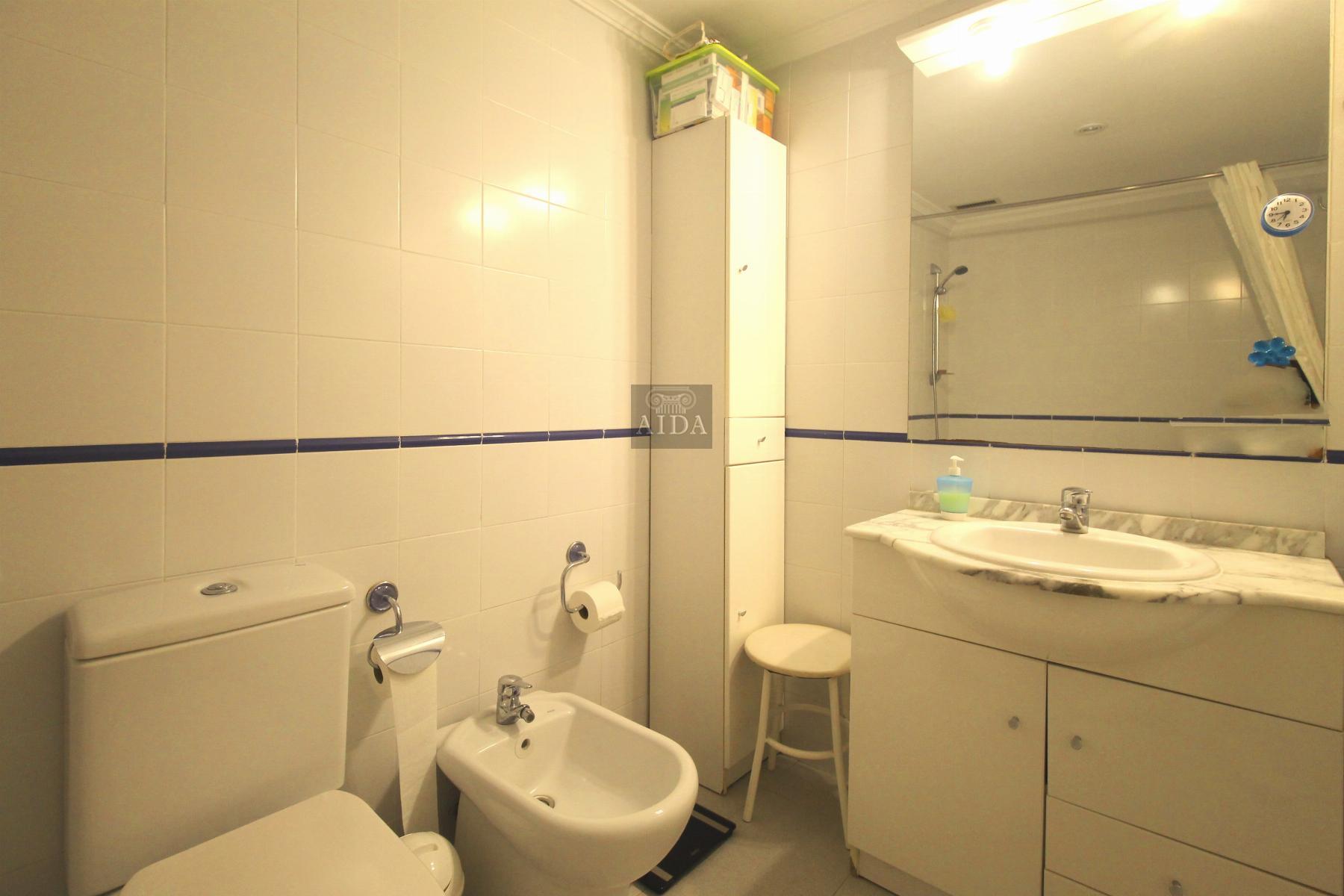 For sale of flat in Estepona