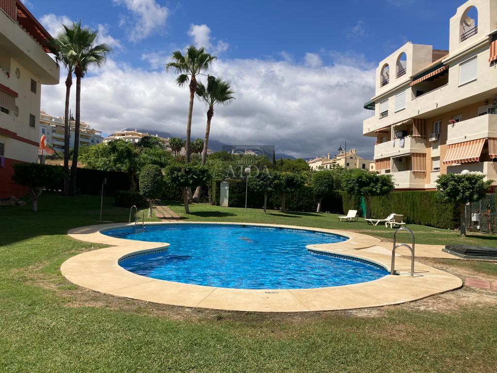 For sale of flat in Estepona