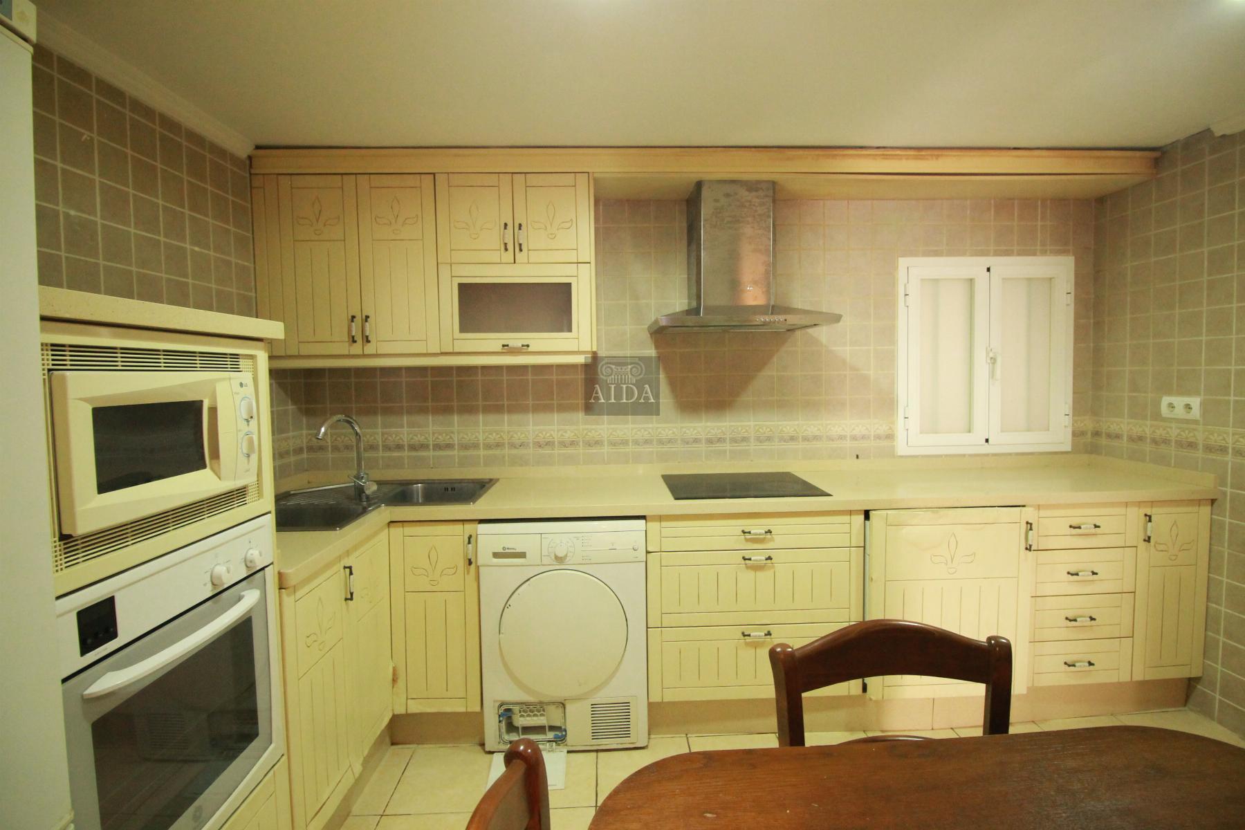 For sale of house in Estepona
