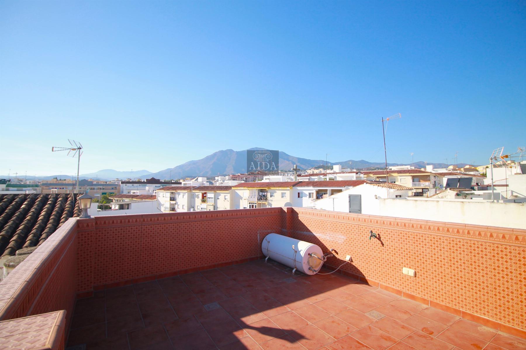 For sale of house in Estepona