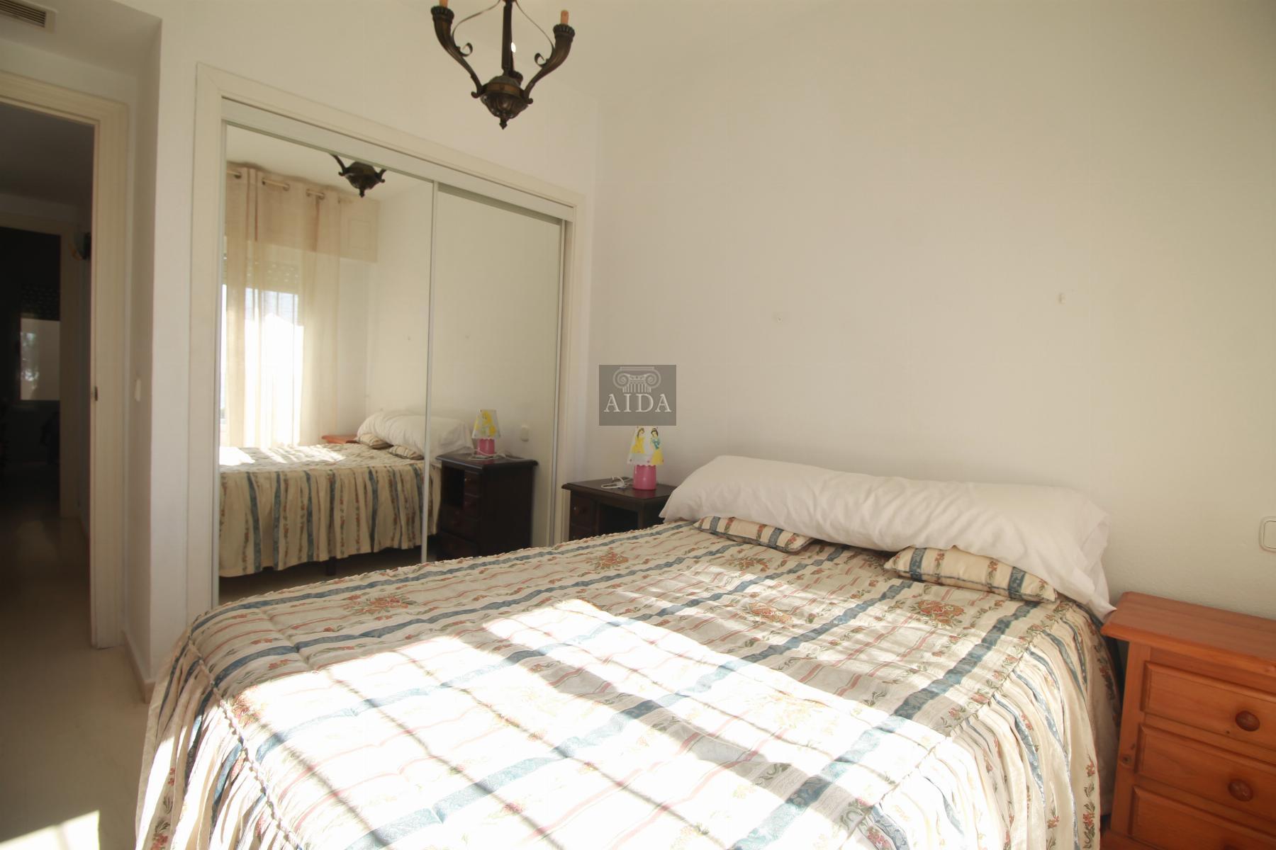 For rent of flat in Estepona